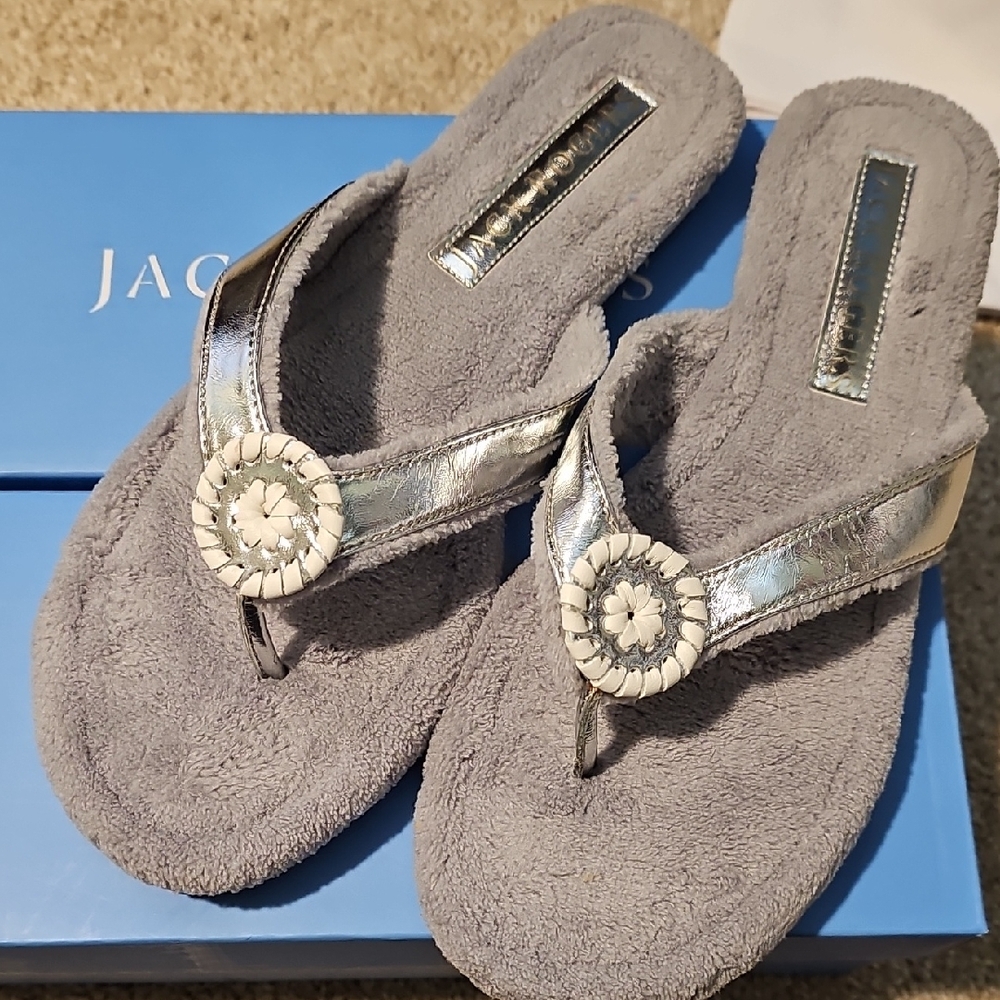Jack Rogers Silver Gray Sandals Sleek Design